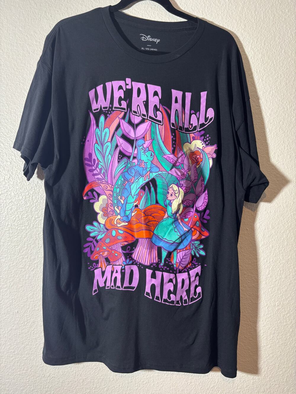 Disney Men's Graphic T-Shirt Size XL Alice in Wonderland We're All Mad Here